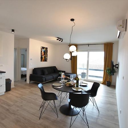 Apartments One Trogir Exteriör bild