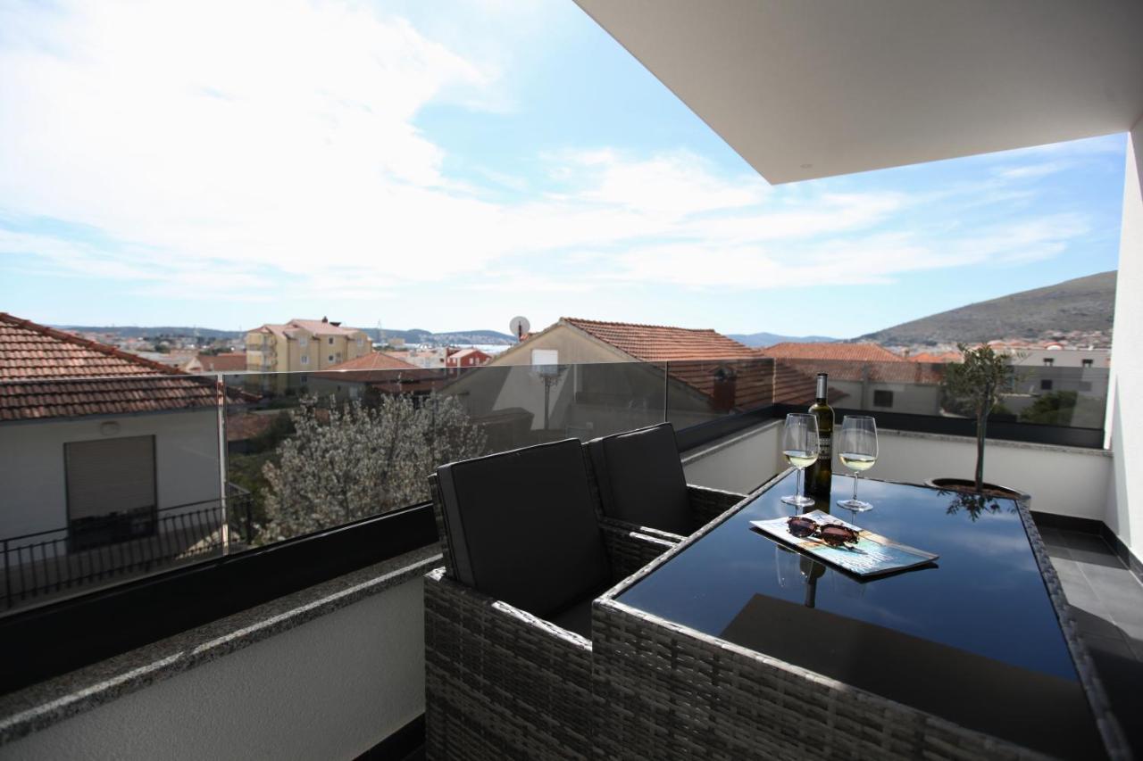 Apartments One Trogir Exteriör bild